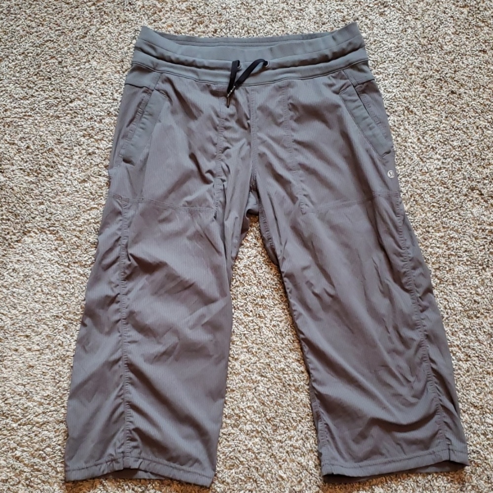 Lululemon Dance Studio Crop Sz 8